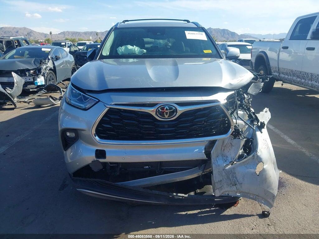 5TDFZRAH1MS085118 2021 TOYOTA HIGHLANDER photo no. 12