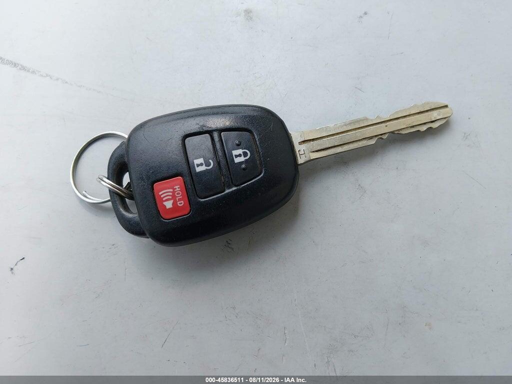 2T3BFREV5GW484768 2016 TOYOTA RAV4 photo no. 11
