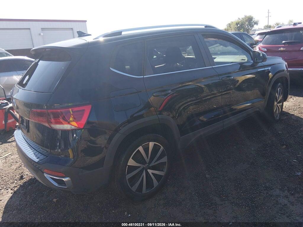 3VVWX7B27NM048341 2022 VOLKSWAGEN TAOS photo no. 4