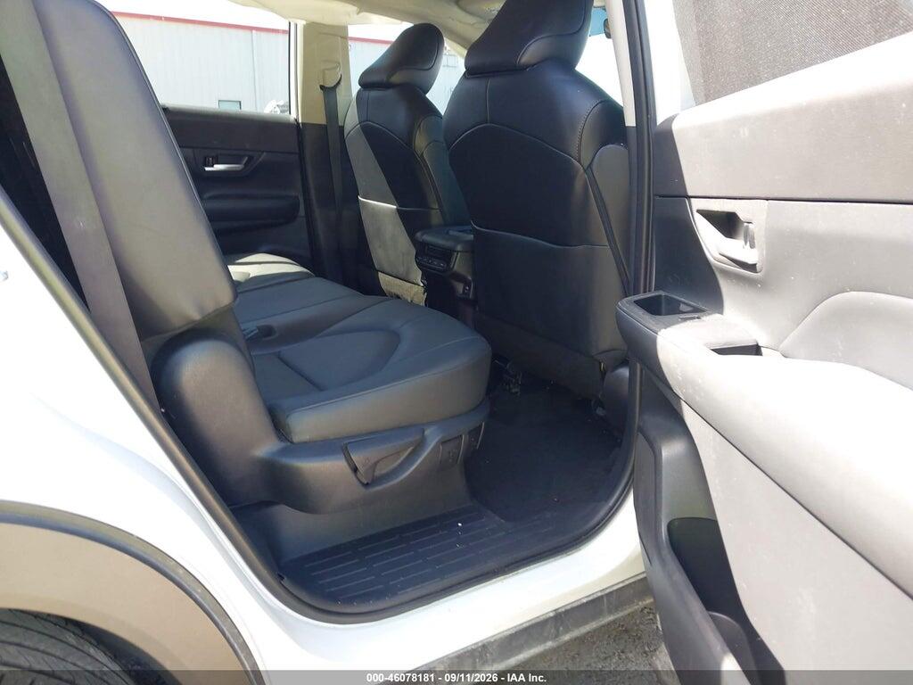 5TDAAAB56RS008341 2024 TOYOTA GRAND HIGHLANDER photo no. 8