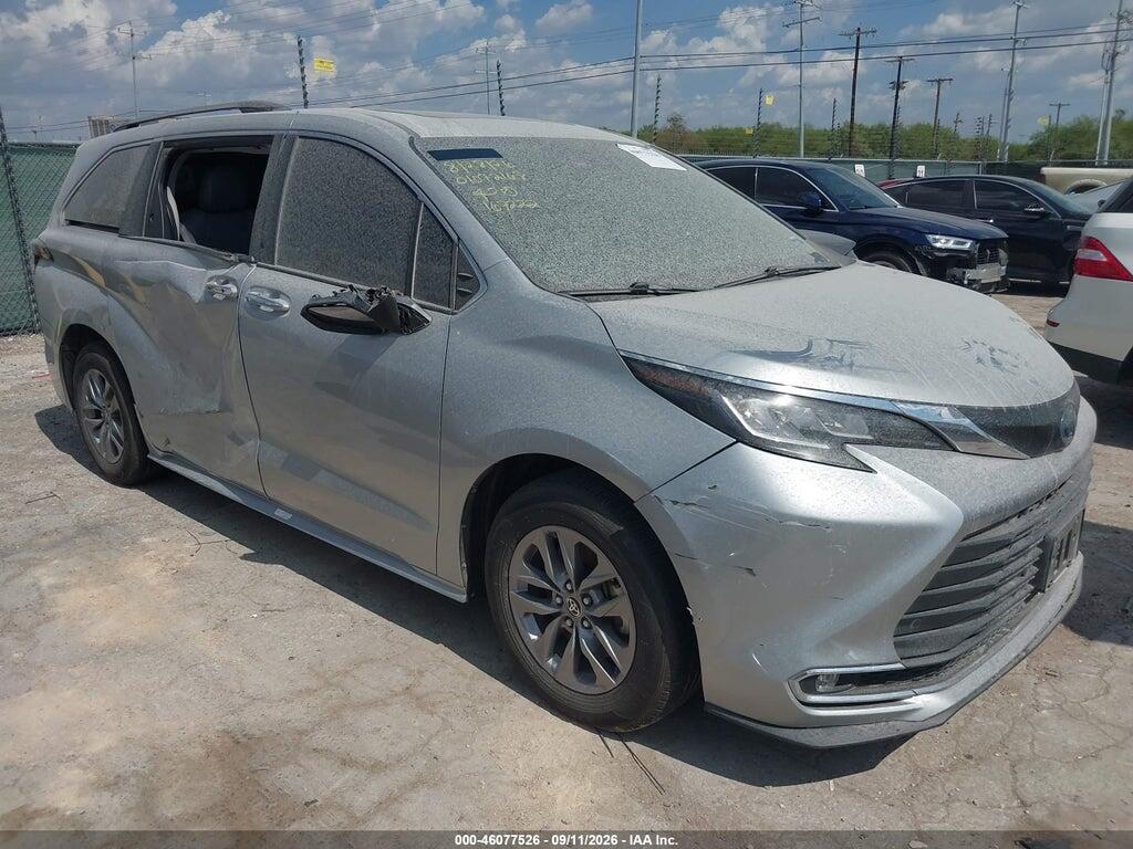 2023 TOYOTA SIENNA 5TDYRKEC8PS167222