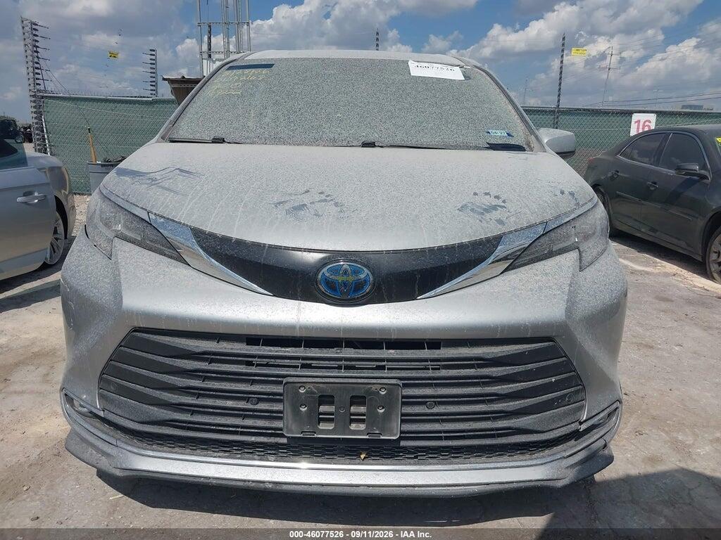 5TDYRKEC8PS167222 2023 TOYOTA SIENNA photo no. 11