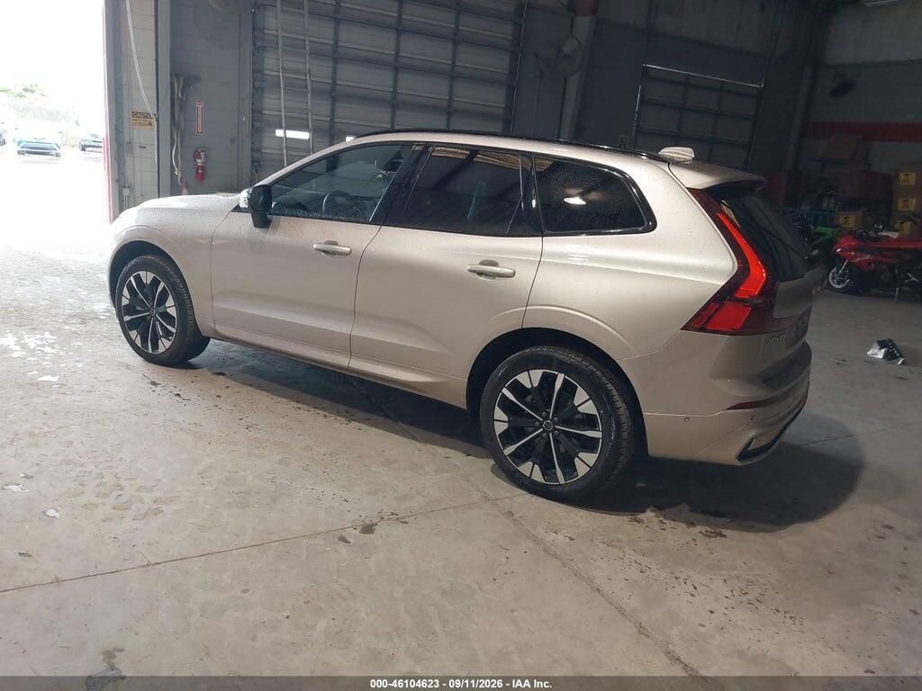 YV4M12RC7T1498006 2026 VOLVO XC60 photo no. 3