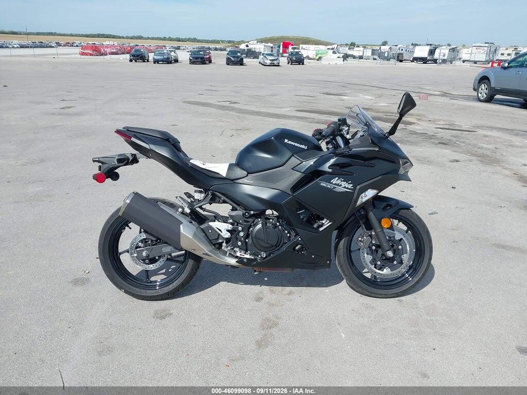 ML5EXGH15TDAC0516 2026 KAWASAKI EX500 photo no. 12
