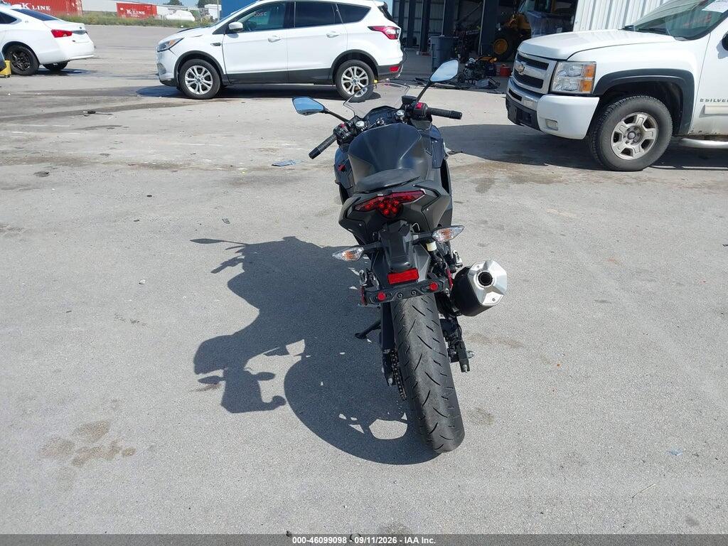ML5EXGH15TDAC0516 2026 KAWASAKI EX500 photo no. 6