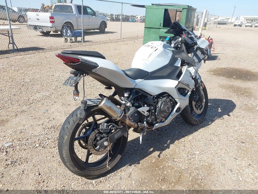 ML5EXGG1XSDA67528 2025 KAWASAKI EX500 photo no. 4