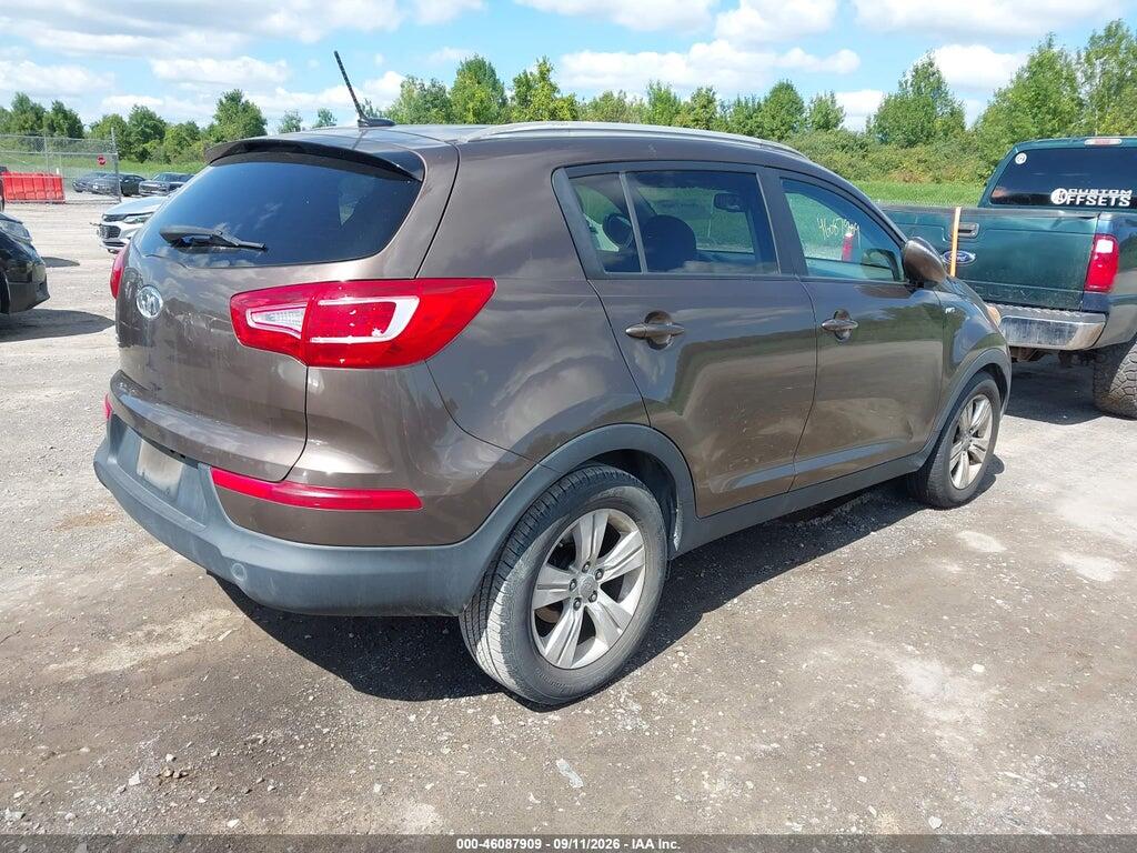 KNDPBCA28B7050178 2011 KIA SPORTAGE photo no. 4