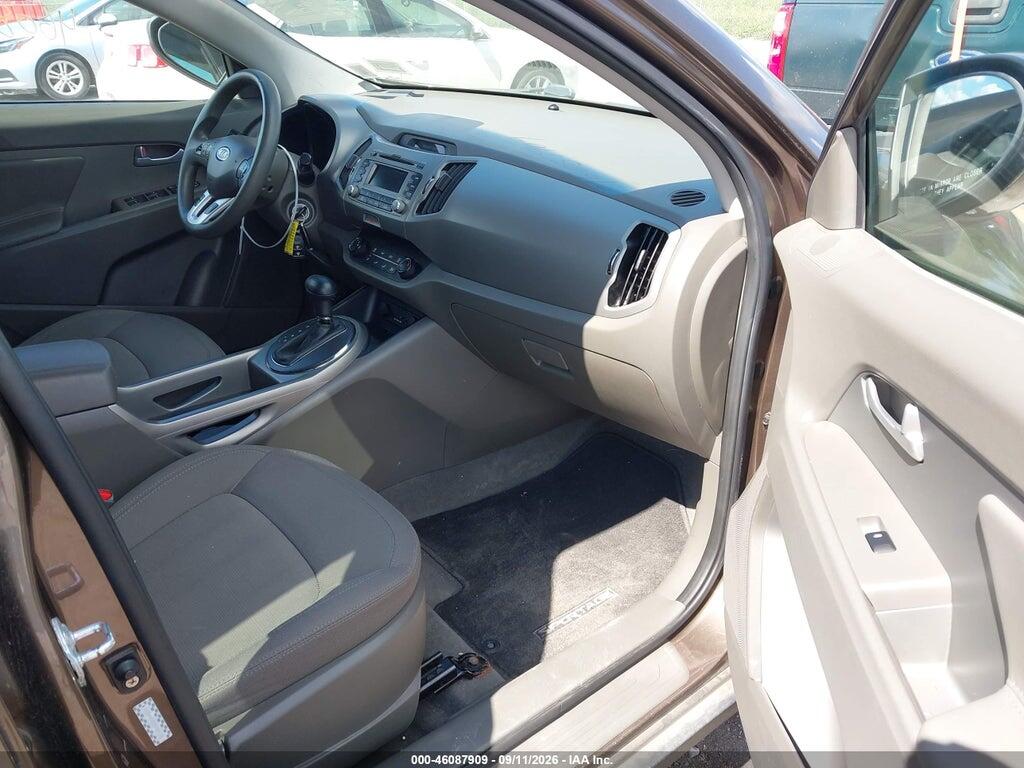 KNDPBCA28B7050178 2011 KIA SPORTAGE photo no. 5