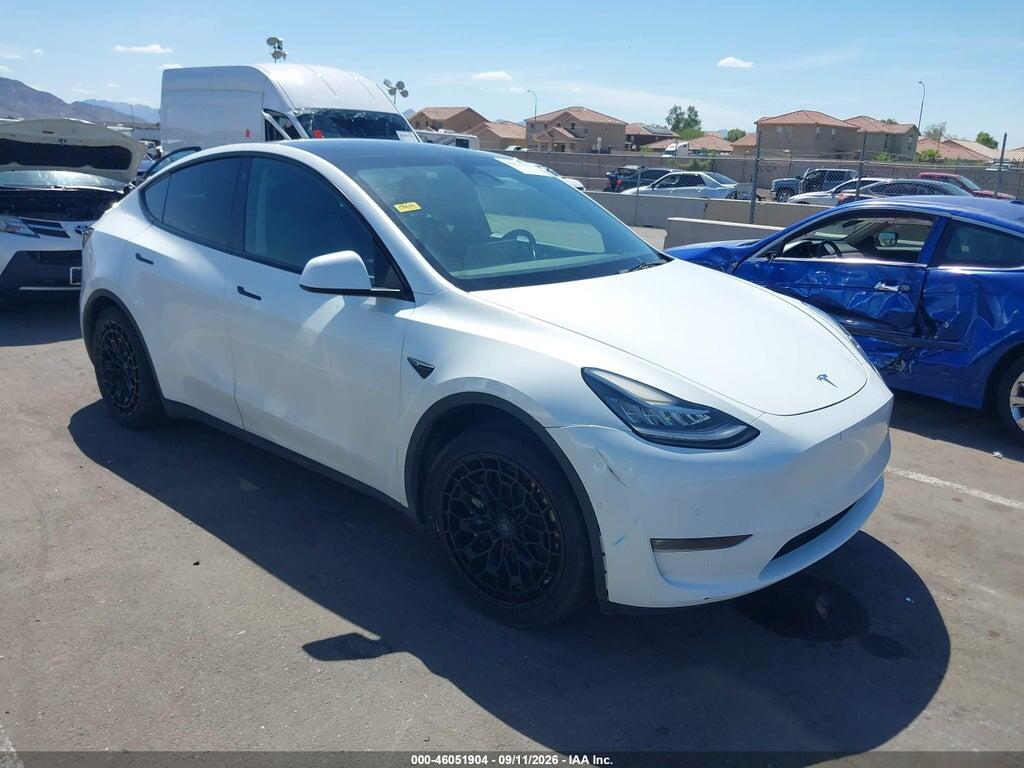 2022 TESLA MODEL Y 7SAYGDEE2NF461710