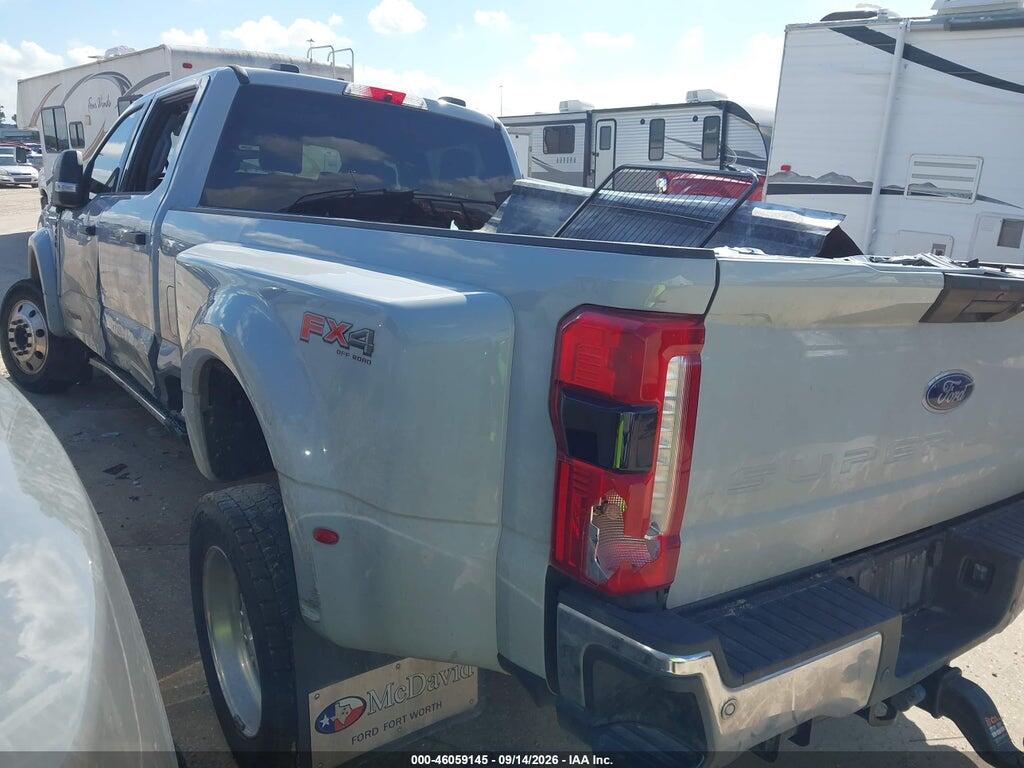 1FT8W4DM2TED08073 2026 FORD F-450 photo no. 3