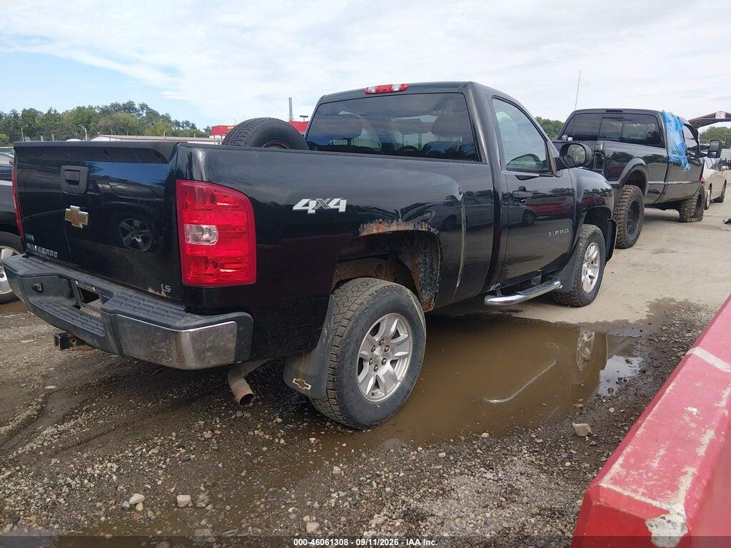 1GCNKPEA8BZ422896 2011 CHEVROLET SILVERADO 1500 photo no. 4