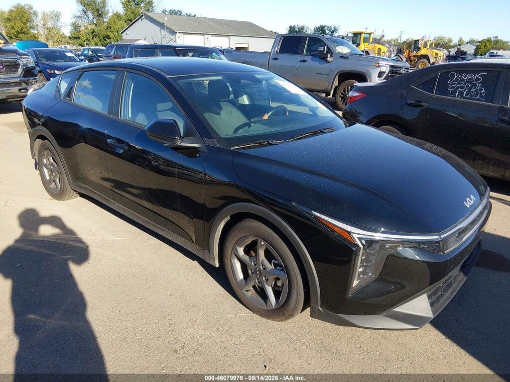 2025 KIA K4 3KPFT4DE2SE194717