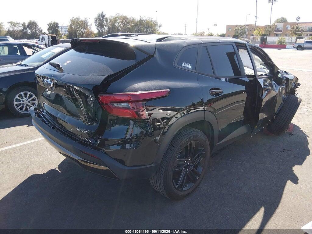 KL77LKEP9SC066939 2025 CHEVROLET TRAX photo no. 4