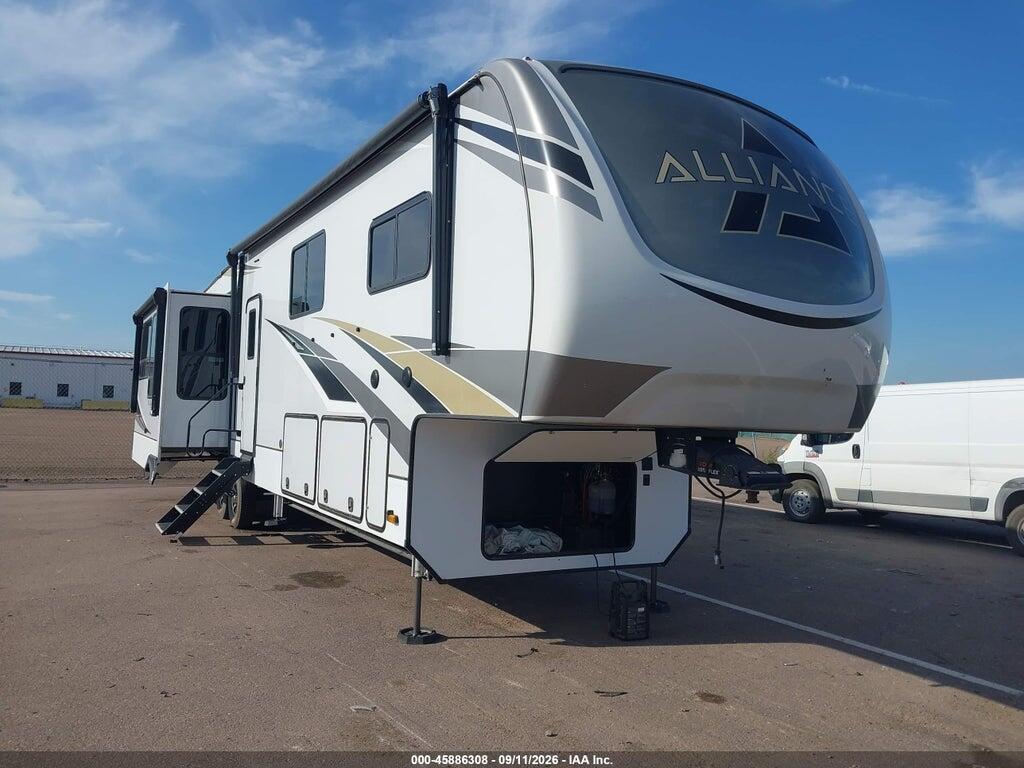 2022 ALLIANCE PARADIGM 7M5FP4228NB200823