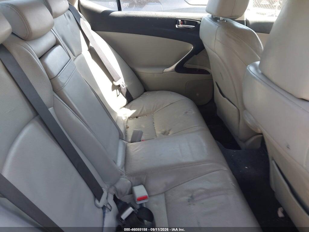 JTHBE262362004635 2006 LEXUS IS 350 photo no. 8