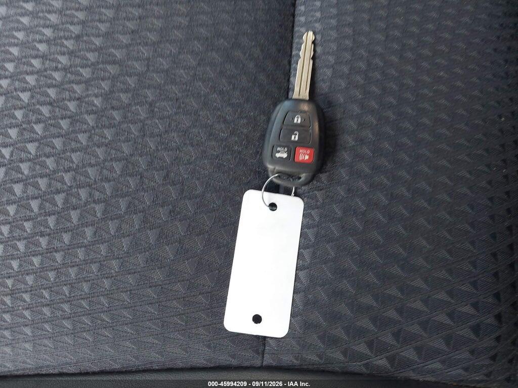 4T1BF1FK4CU102805 2012 TOYOTA CAMRY photo no. 11