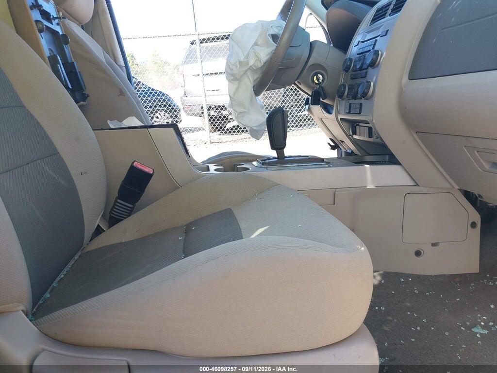 1FMCU93148KA79095 2008 FORD ESCAPE photo no. 5
