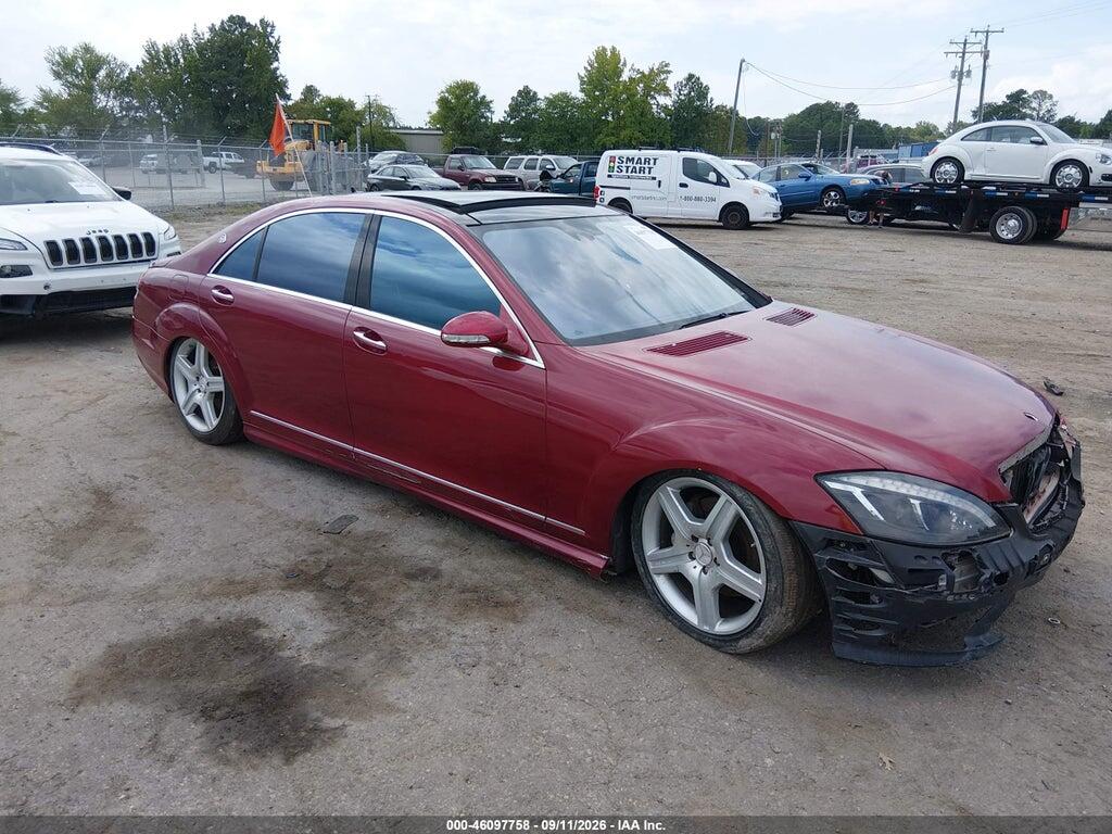 2008 MERCEDES-BENZ S 550 WDDNG71X88A231889