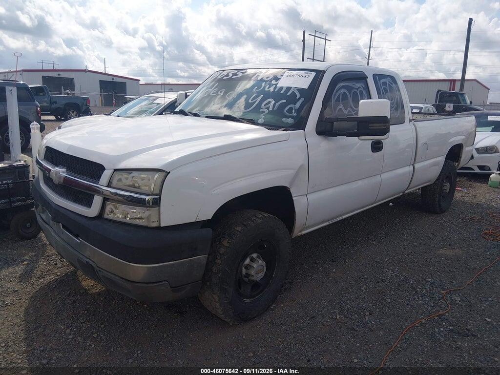 1GCHC29U93E322185 2003 CHEVROLET SILVERADO 2500HD photo no. 2