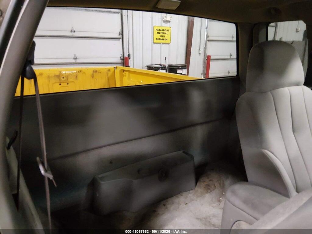 1GTCT19X138191282 2003 GMC SONOMA photo no. 8