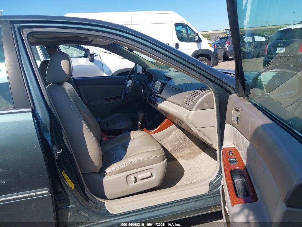 4T1BE30K94U266124 2004 TOYOTA CAMRY photo no. 5