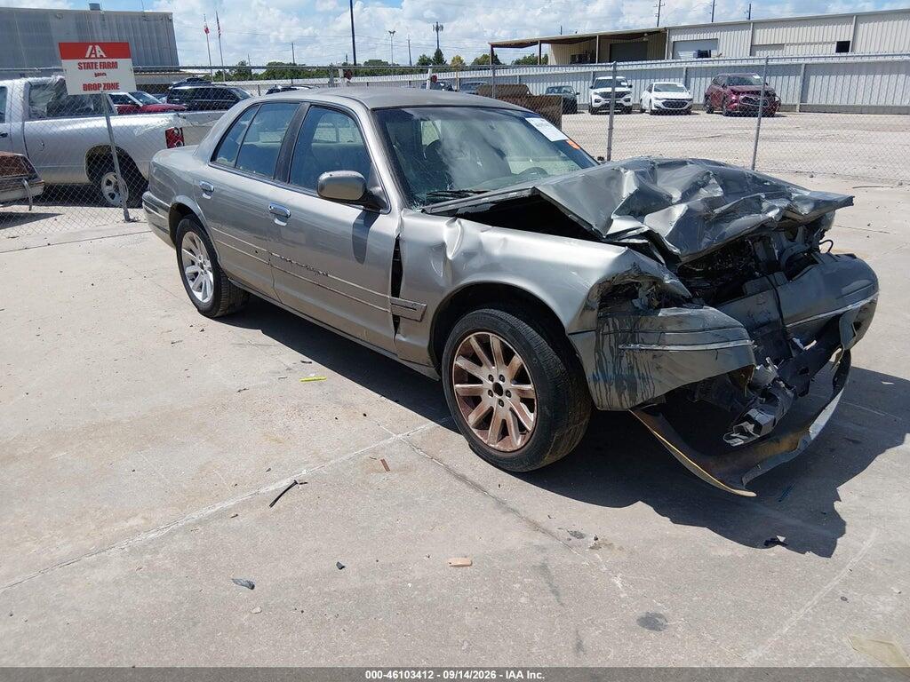 2000 FORD CROWN VICTORIA 2FAFP73W5YX155323