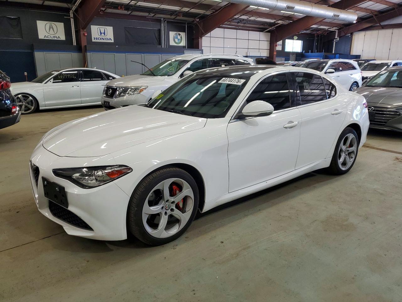 2018 ALFA ROMEO GIULIA ZARFAEDN6J7597664