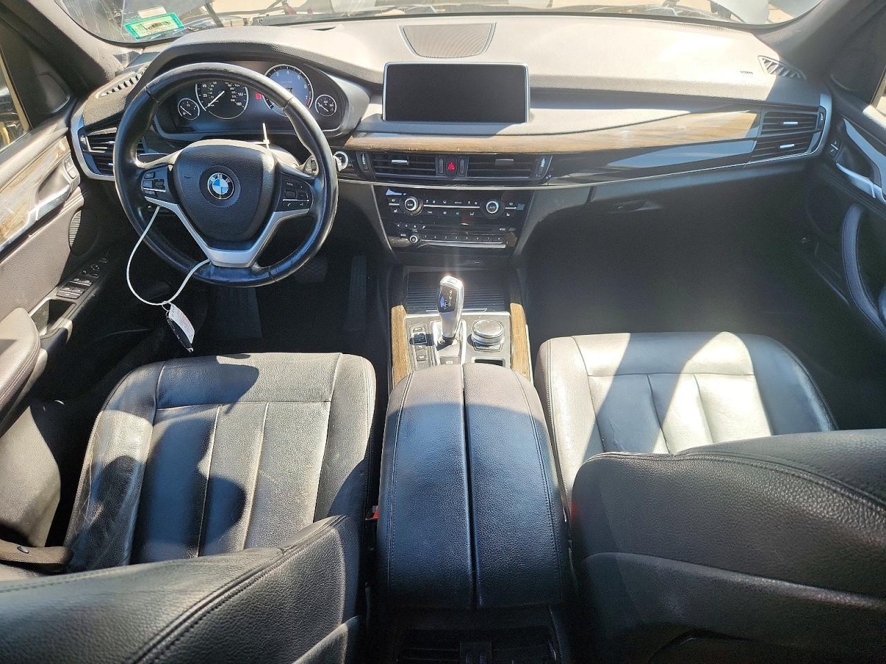 5UXKR0C58H0U50575 2017 BMW X5 photo no. 8