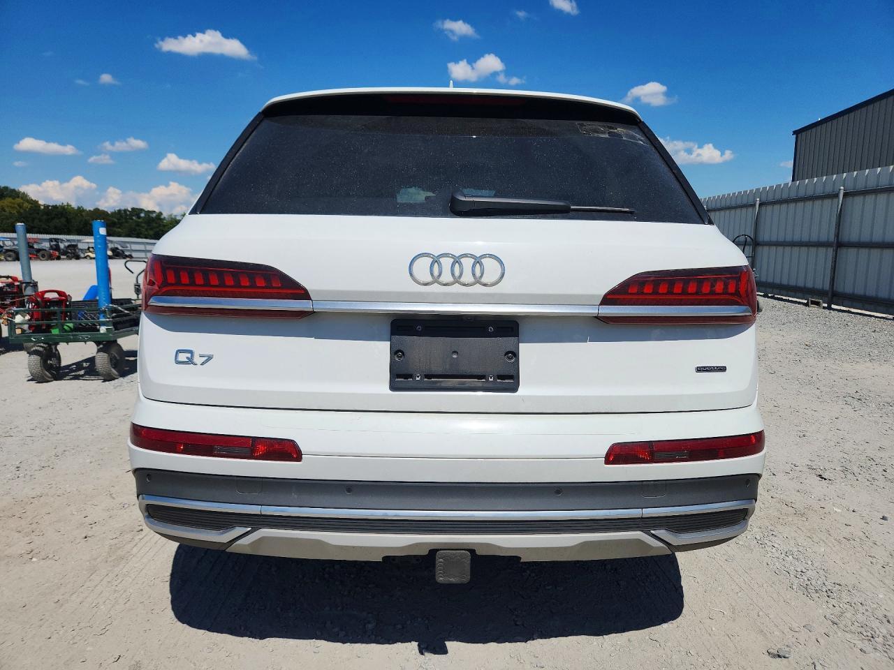 WA1AXAF76LD000120 2020 AUDI Q7 photo no. 6