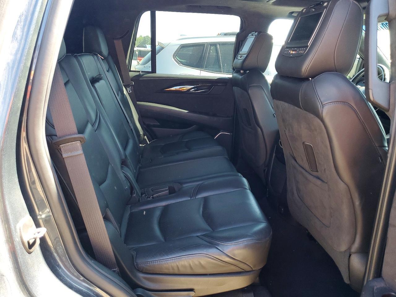 1GYS4DKJ4KR196060 2019 CADILLAC ESCALADE photo no. 11