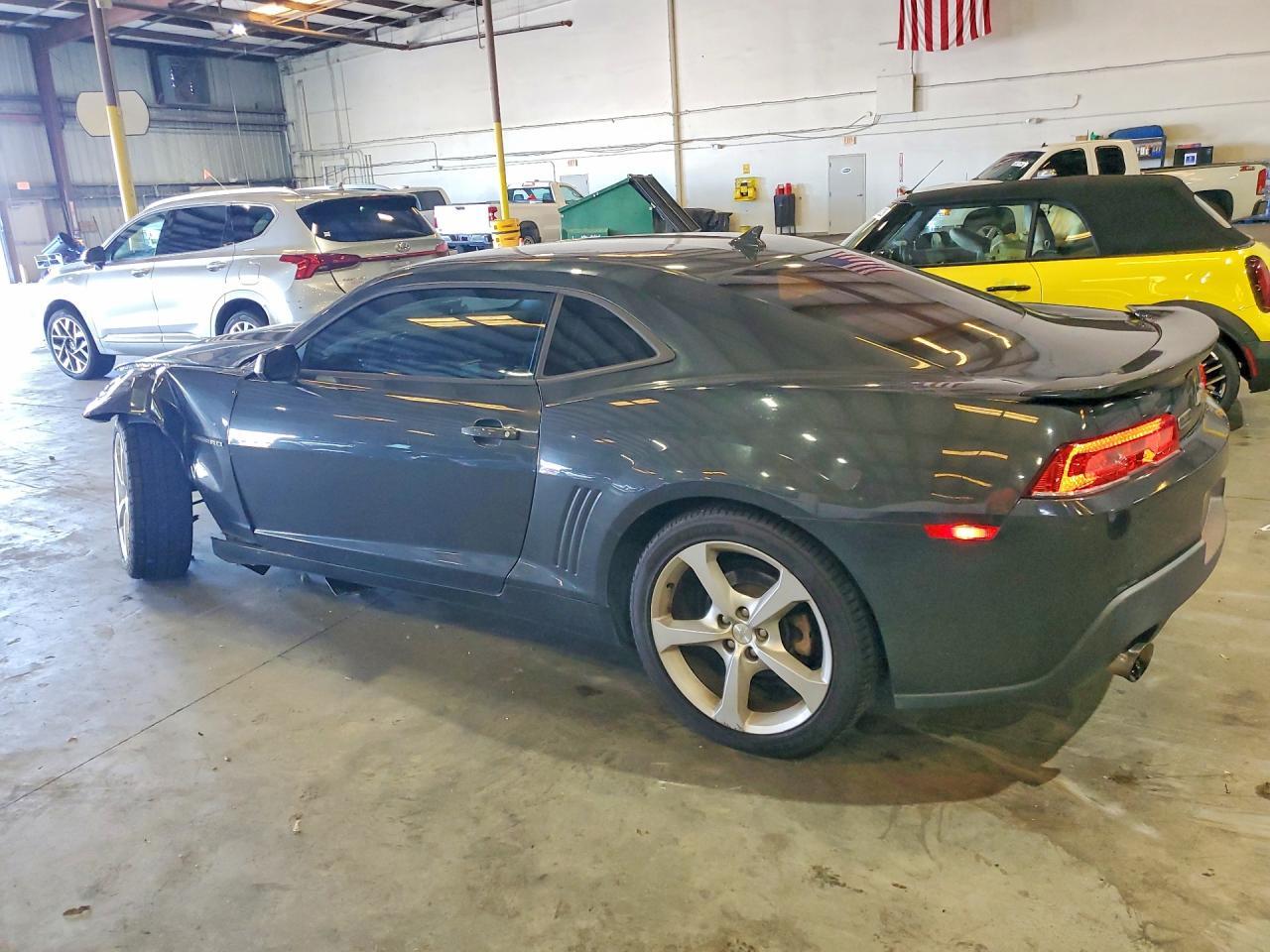 2G1FF1E30F9256969 2015 CHEVROLET CAMARO photo no. 2