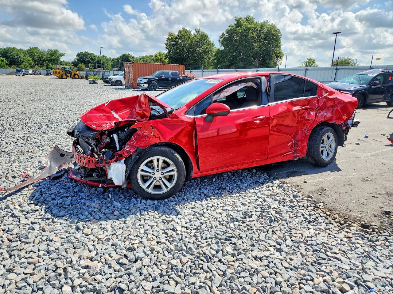 2018 CHEVROLET CRUZE 1G1BE5SM3J7118262