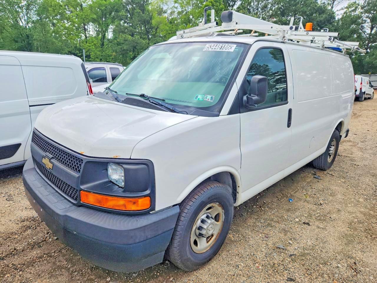2017 CHEVROLET EXPRESS G2500 1GCWGAFF9H1244923