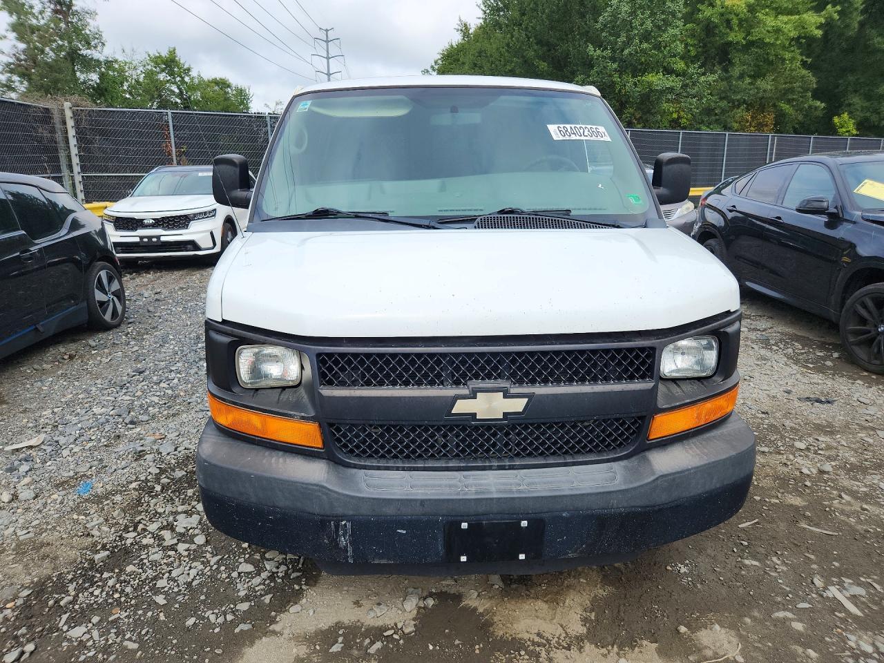 1GCWGFCA3E1102357 2014 CHEVROLET EXPRESS G2500 photo no. 5