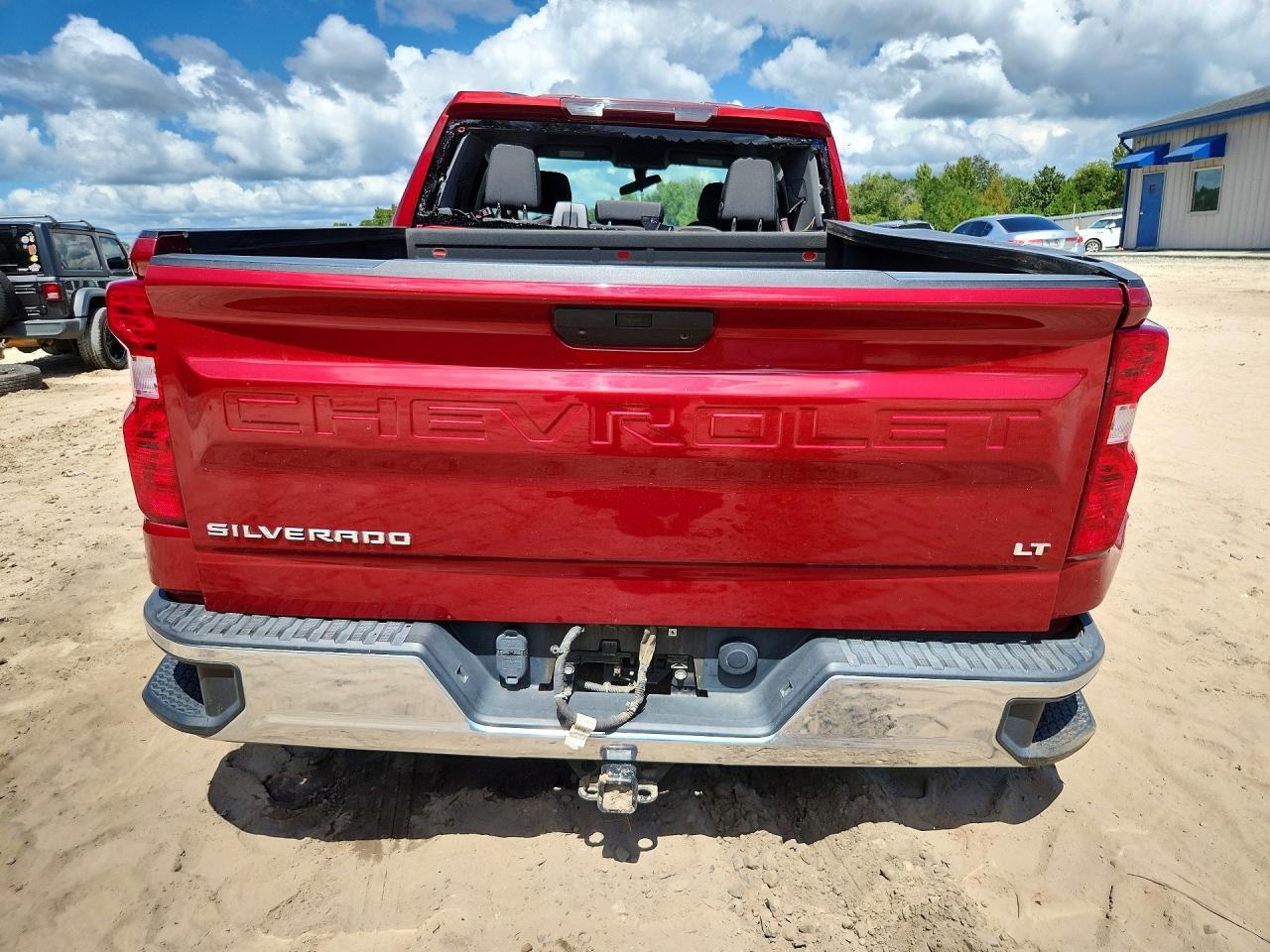 2020 CHEVROLET SILVERADO C1500 LT — Фото 6 из 12