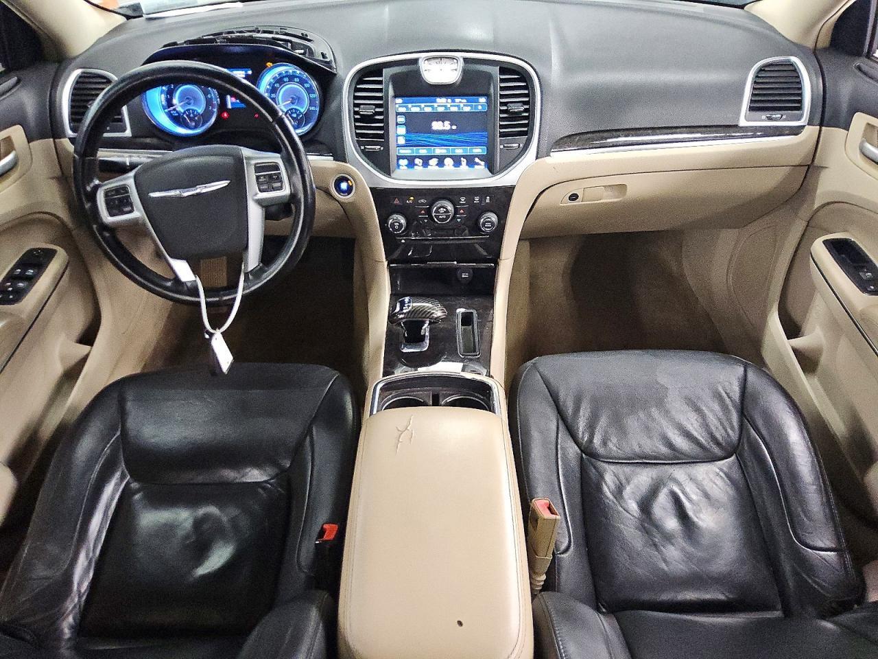 2C3CCAAGXCH175561 2012 CHRYSLER 300 photo no. 8