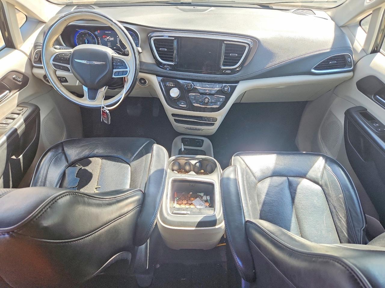 2C4RC1GG6JR320793 2018 CHRYSLER PACIFICA photo no. 8