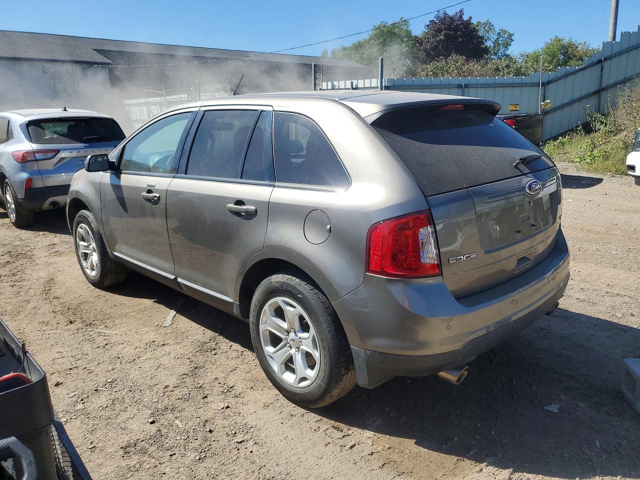 2FMDK3JC9DBC16547 2013 FORD EDGE photo no. 2