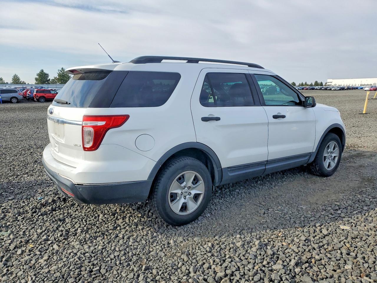 1FM5K8B81DGA84940 2013 FORD EXPLORER photo no. 3