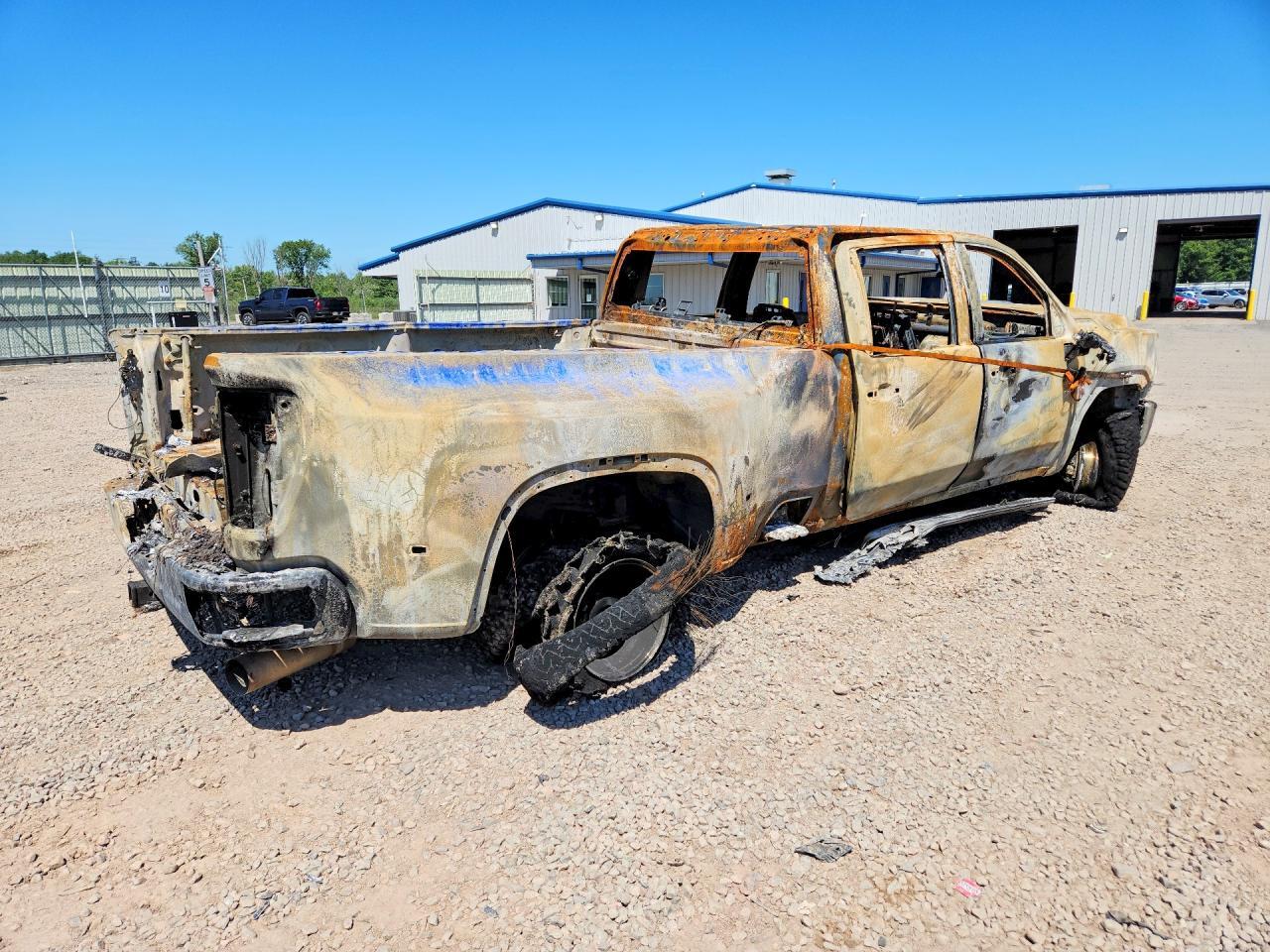 1GT49WEY4NF322931 2022 GMC SIERRA photo no. 6