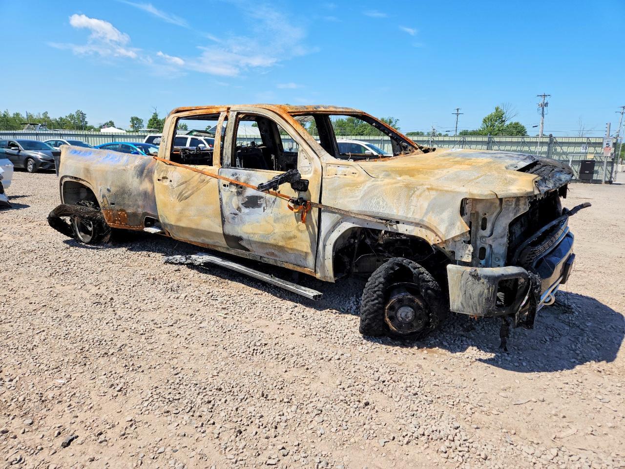 1GT49WEY4NF322931 2022 GMC SIERRA photo no. 7