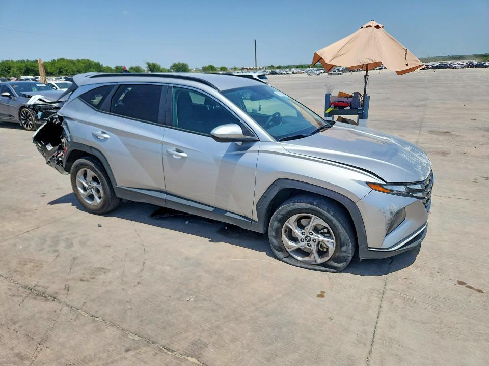 2024 HYUNDAI TUCSON SEL — Фото 4 из 13