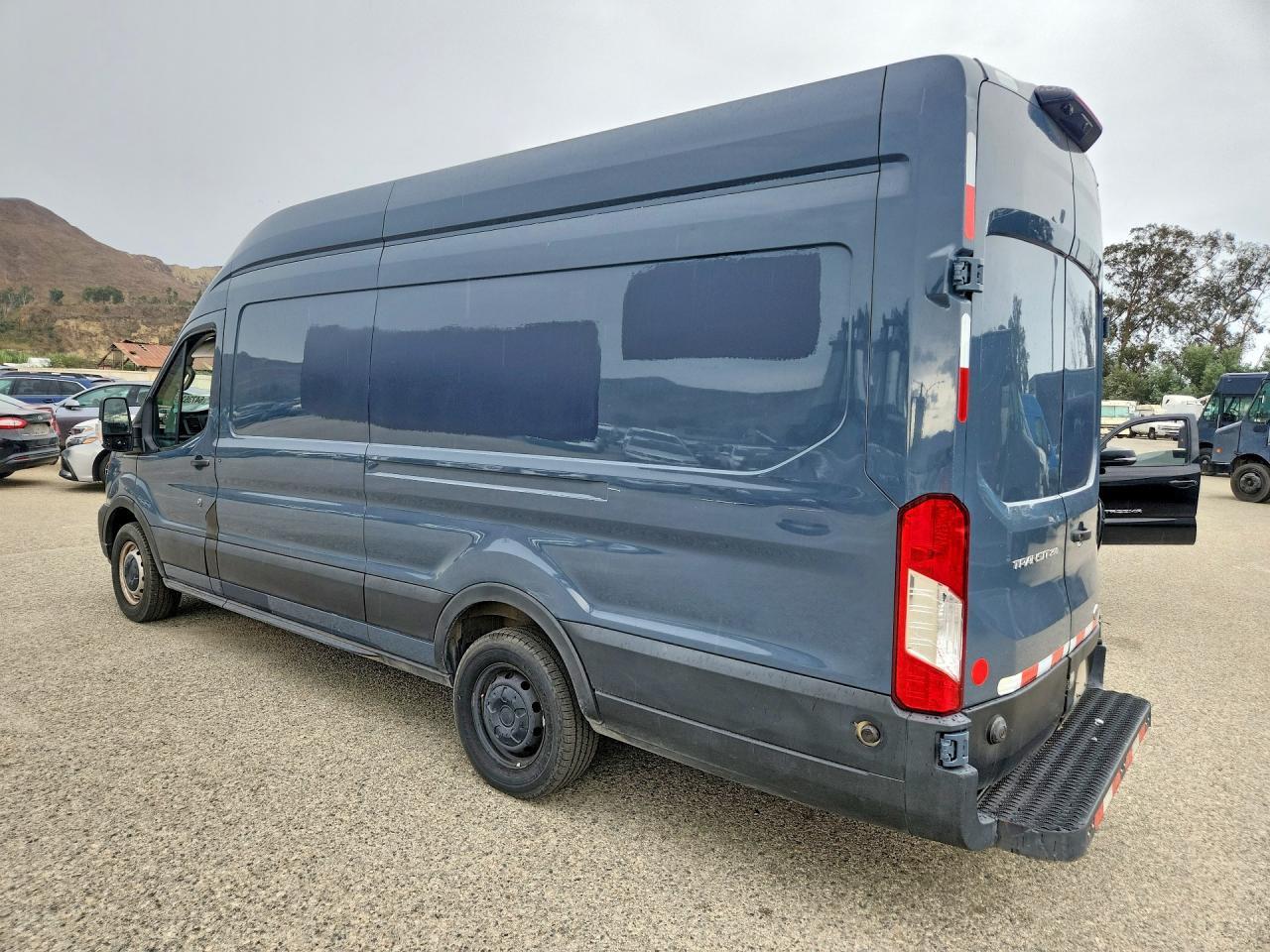 1FTBR3X8XLKB26970 2020 FORD TRANSIT photo no. 2