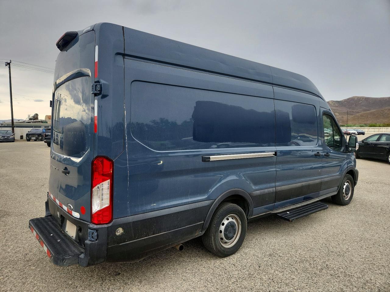 1FTBR3X8XLKB26970 2020 FORD TRANSIT photo no. 3