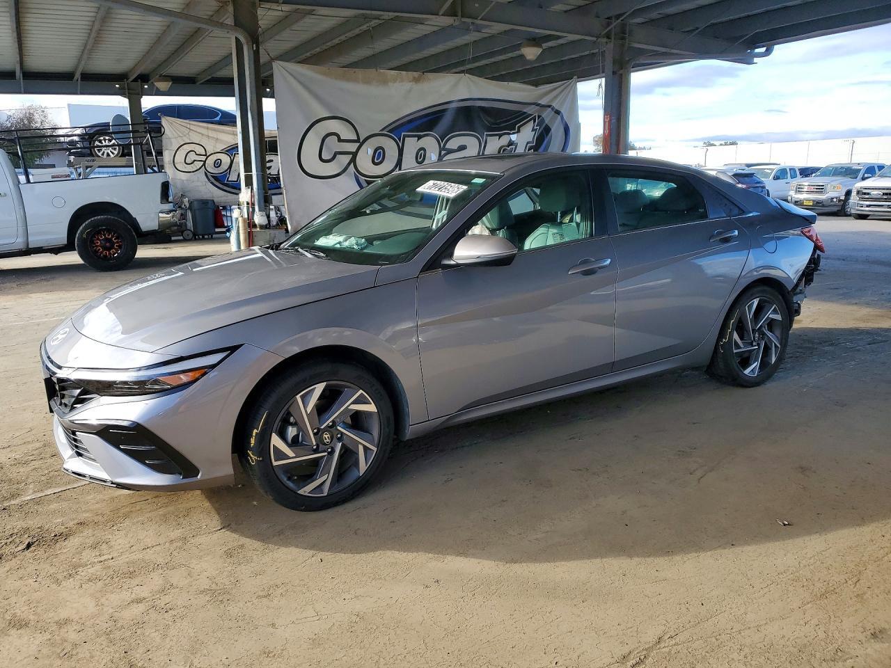 2025 HYUNDAI ELANTRA KMHLN4DJ2SU168156