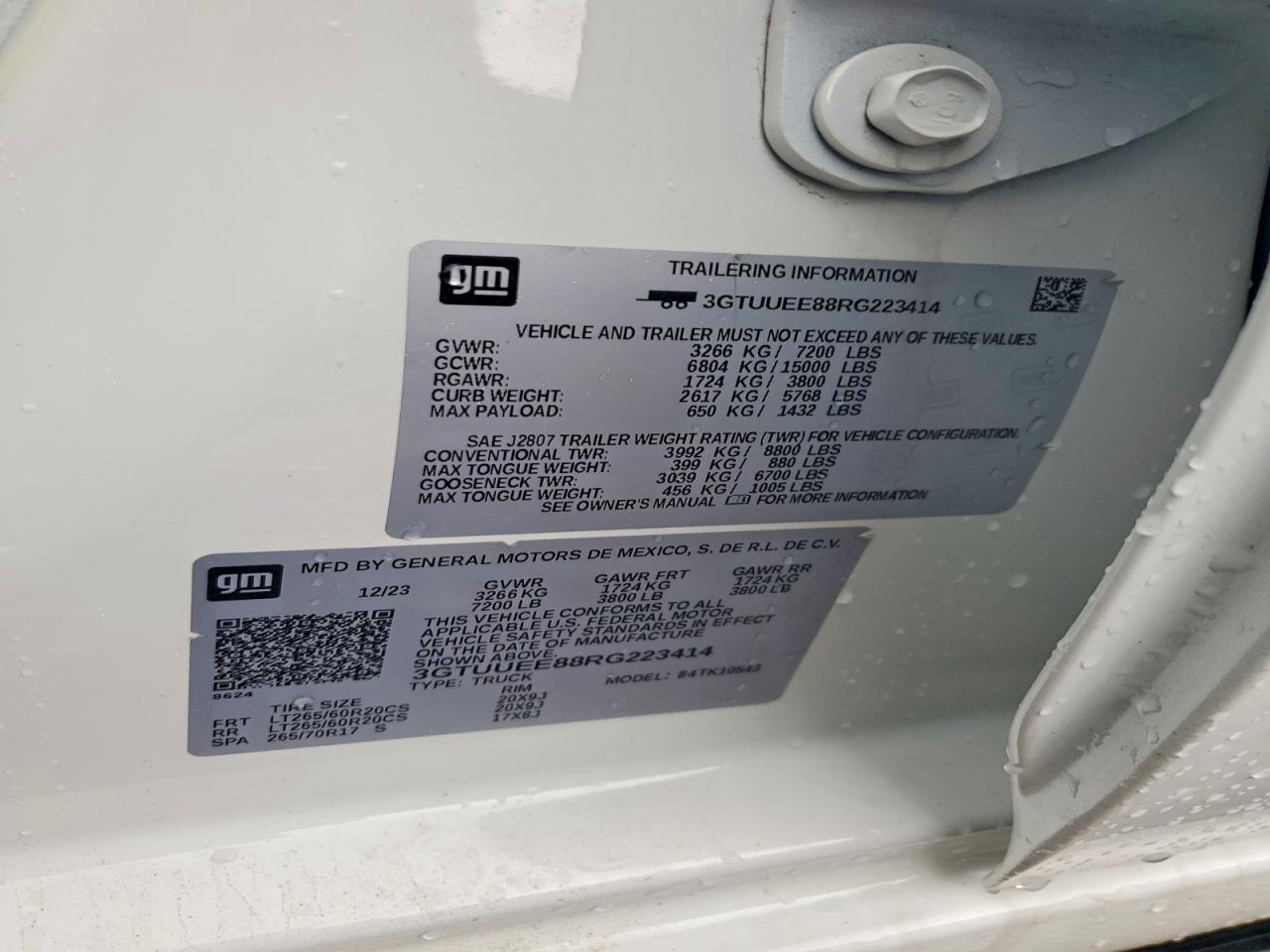 2024 GMC SIERRA K1500 AT4 — Фото 12 из 12