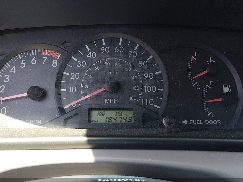 2T1BR32E06C608656 2006 TOYOTA COROLLA photo no. 7