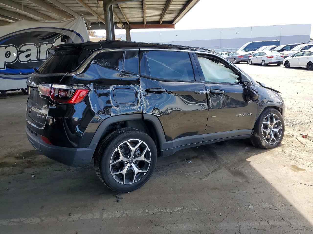 3C4NJDCN6ST579356 2025 JEEP COMPASS photo no. 3