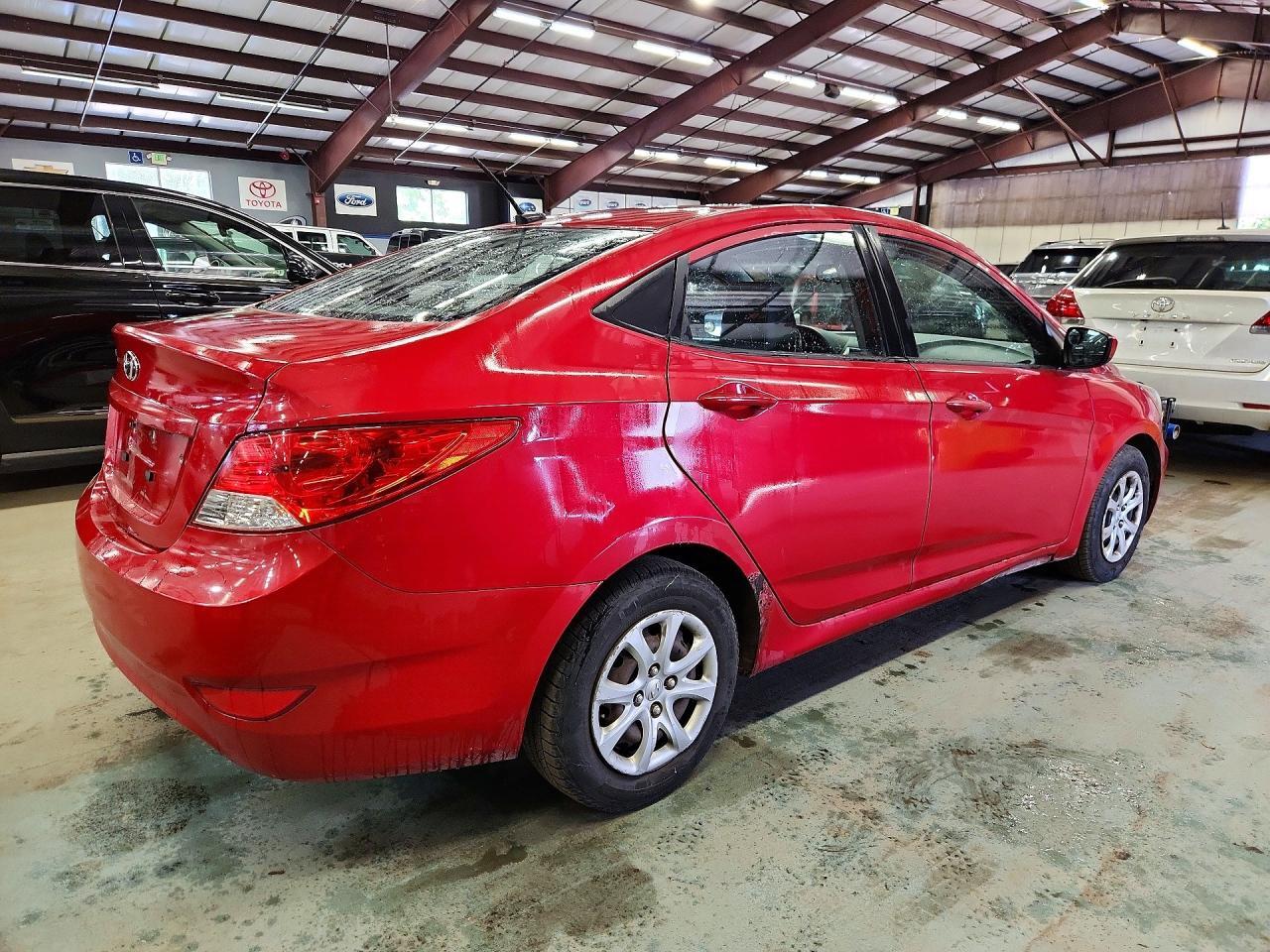 KMHCT4AE7DU475855 2013 HYUNDAI ACCENT photo no. 3