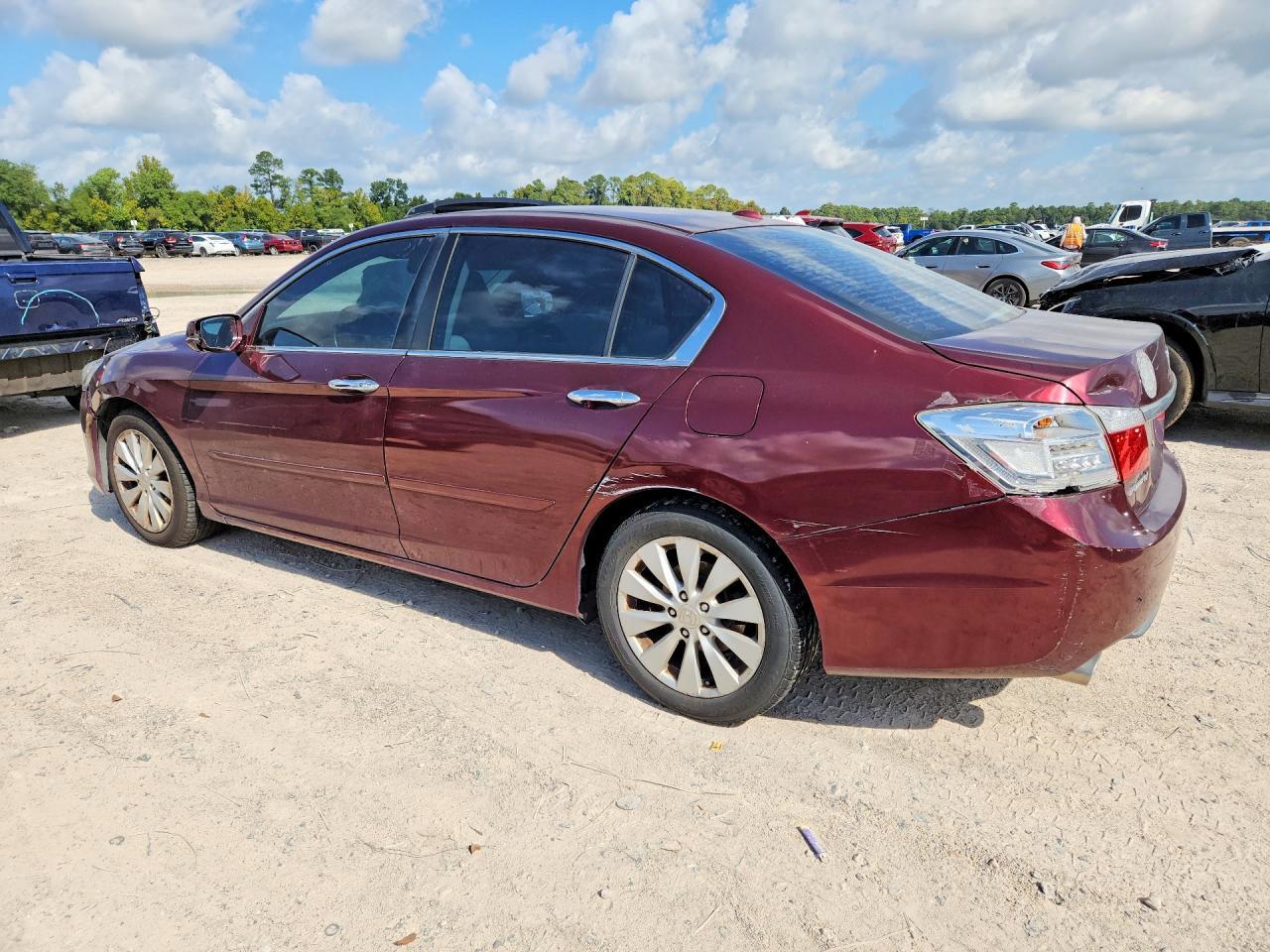 2015 HONDA ACCORD EXL — Фото 2 из 12
